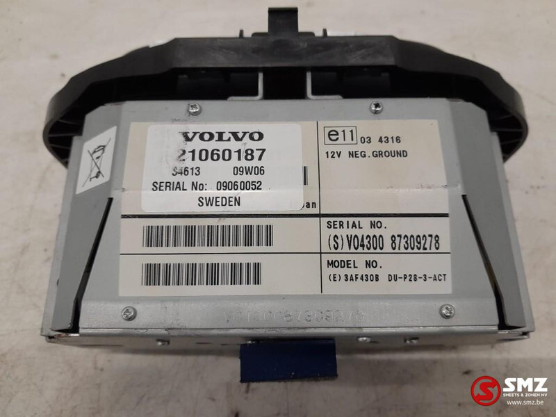 Volvo Occ scherm navigatie Volvo - Sistema eléctrico para Camión: foto 5 Volvo Occ scherm navigatie Volvo - Sistema eléctrico para Camión: foto 5