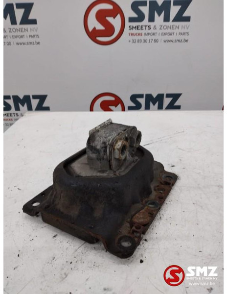 Volvo Occ set motorsteunen Volvo FH 20723224 - Soporte motor para Camión: foto 1 Volvo Occ set motorsteunen Volvo FH 20723224 - Soporte motor para Camión: foto 1