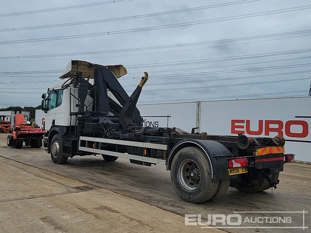 2006 Scania P230 - Camión multibasculante: foto 3 2006 Scania P230 - Camión multibasculante: foto 3