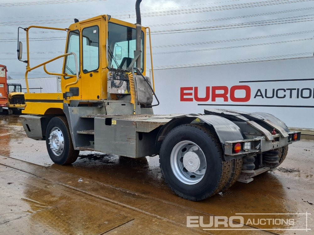 2006 Terberg YT82 - Tractor industrial: foto 3 2006 Terberg YT82 - Tractor industrial: foto 3