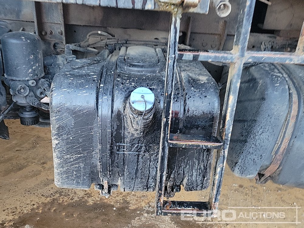 Camión volquete 2009 DAF CF65.220: foto 18