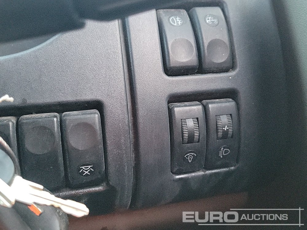 Camión volquete 2009 DAF CF65.220: foto 30