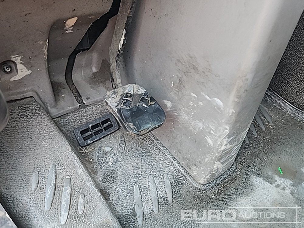 Barredora vial 2010 DAF LF55-220: foto 46 Barredora vial 2010 DAF LF55-220: foto 46