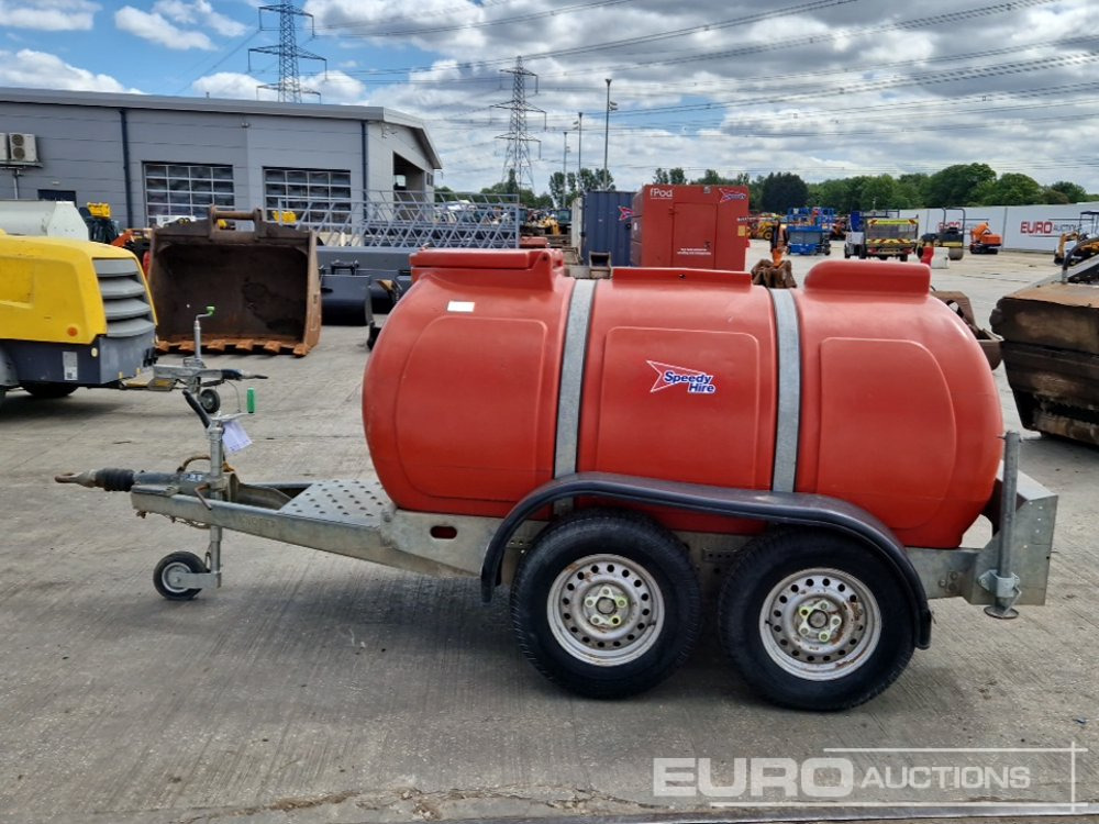 2010 Western Twin Axle Plastic Water Bowser - Tanque de almacenamiento: foto 2 2010 Western Twin Axle Plastic Water Bowser - Tanque de almacenamiento: foto 2