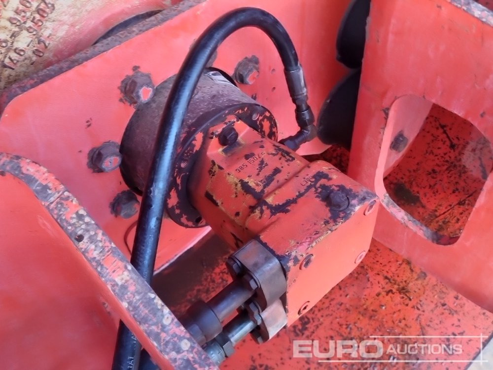 Rodillo 2011 CAT CP533E: foto 15