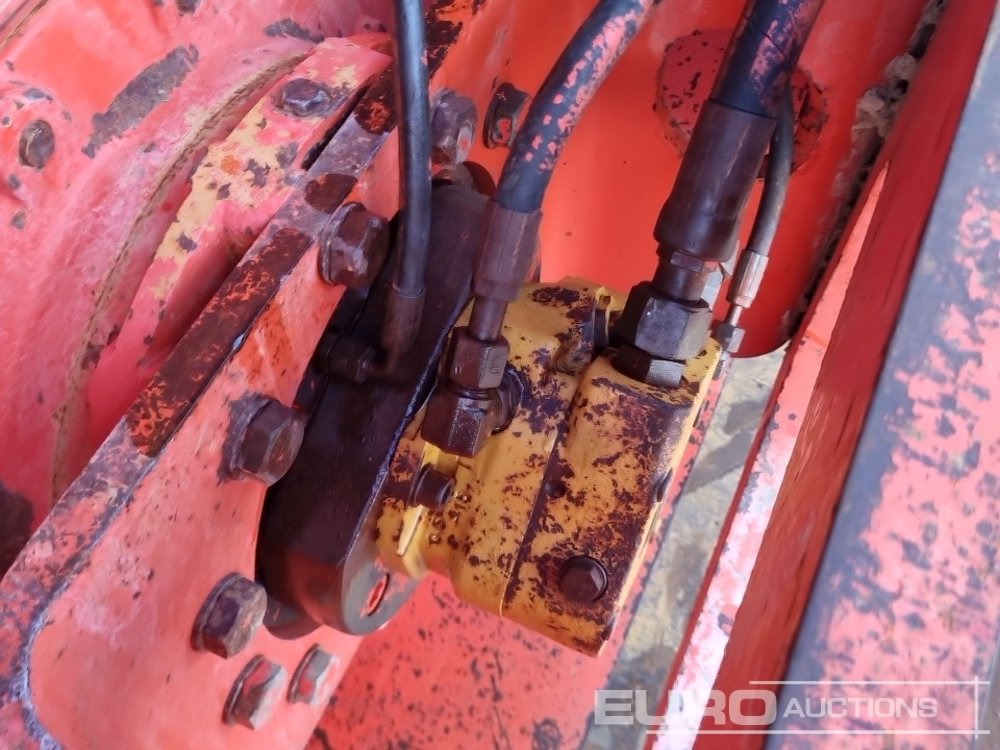 Rodillo 2011 CAT CP533E: foto 16