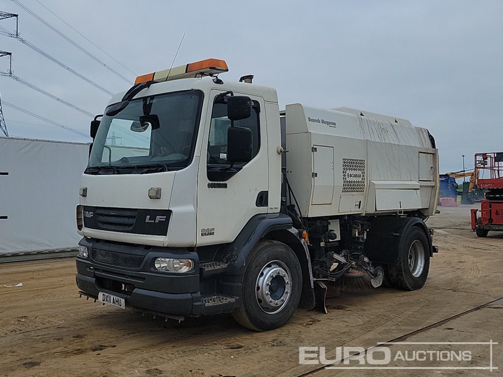 2011 DAF LF55.250 - Barredora vial: foto 1 2011 DAF LF55.250 - Barredora vial: foto 1