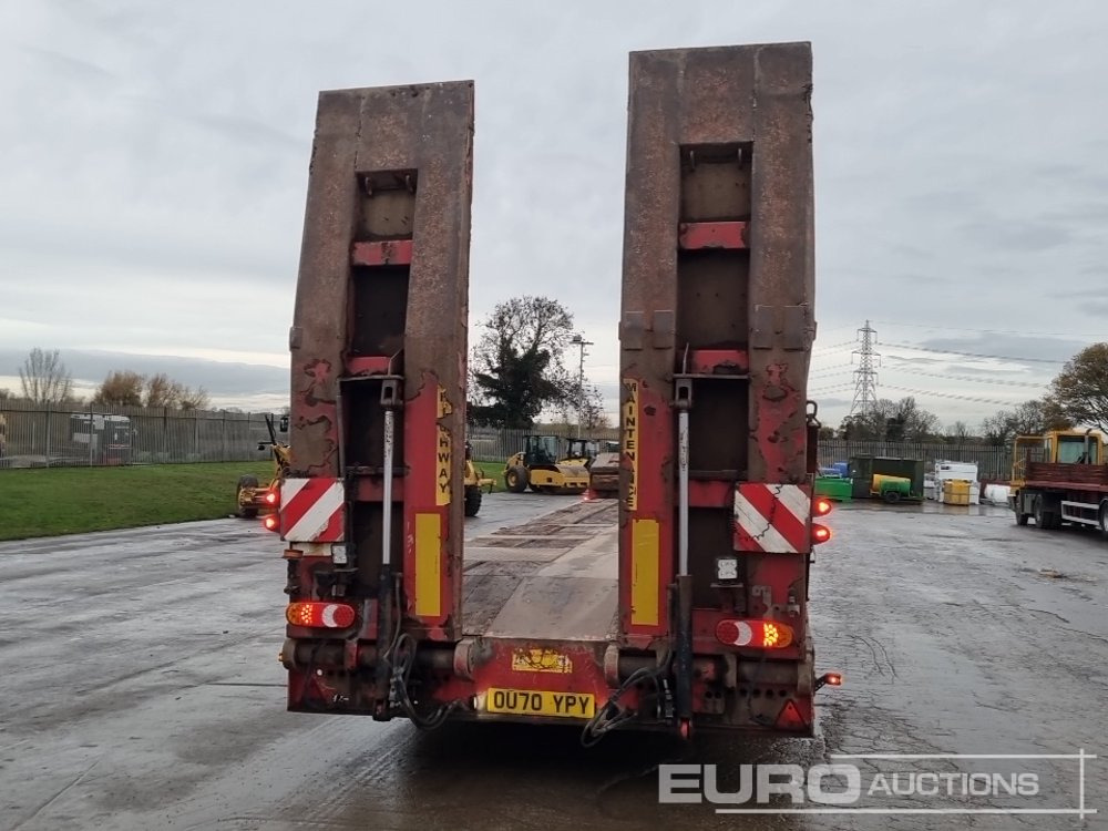 2011 Faymonville Tri Axle Stepframr Low Loader Trailer, Out Riggers, Hydraulic Ramps - Semirremolque góndola rebajadas: foto 4 2011 Faymonville Tri Axle Stepframr Low Loader Trailer, Out Riggers, Hydraulic Ramps - Semirremolque góndola rebajadas: foto 4