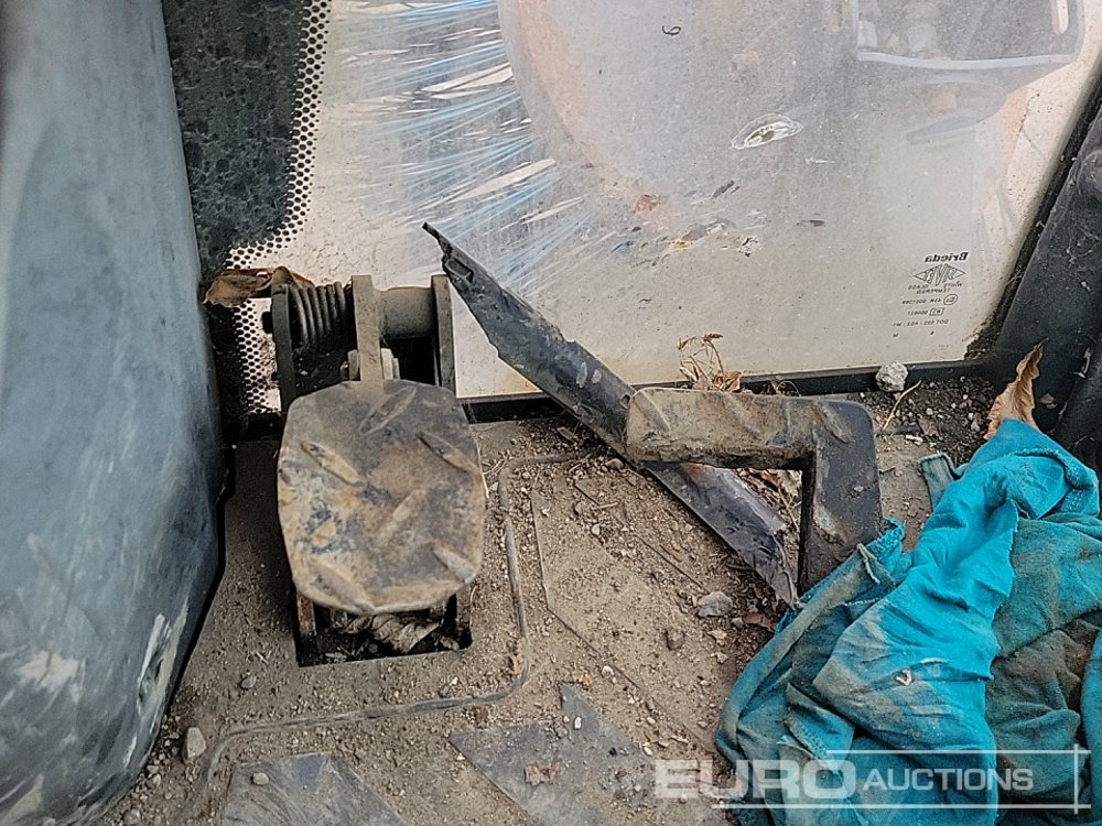 Barredora vial 2011 Johnston 4x2 Road Sweeper, Reverse Camera, Automatic Gearbox: foto 34 Barredora vial 2011 Johnston 4x2 Road Sweeper, Reverse Camera, Automatic Gearbox: foto 34