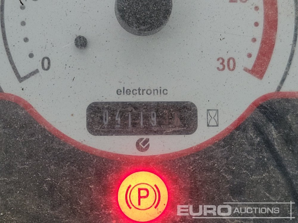 Barredora vial 2011 Johnston 4x2 Road Sweeper, Reverse Camera, Automatic Gearbox: foto 36 Barredora vial 2011 Johnston 4x2 Road Sweeper, Reverse Camera, Automatic Gearbox: foto 36