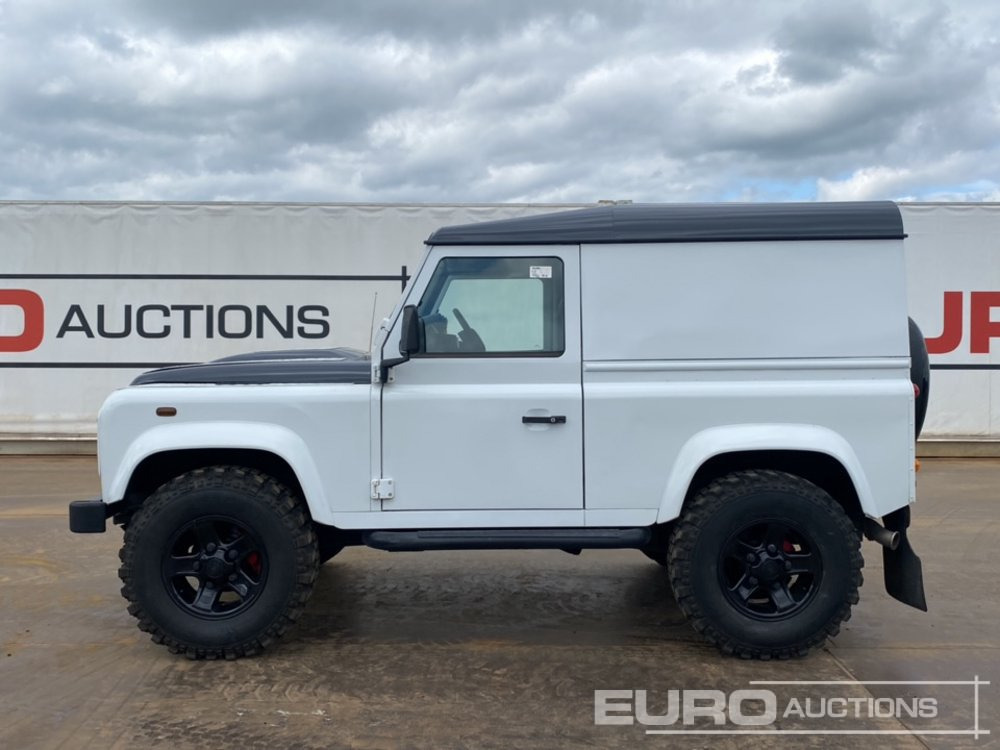 2011 Land Rover Defender 90 - SUV/ Todoterreno: foto 2 2011 Land Rover Defender 90 - SUV/ Todoterreno: foto 2