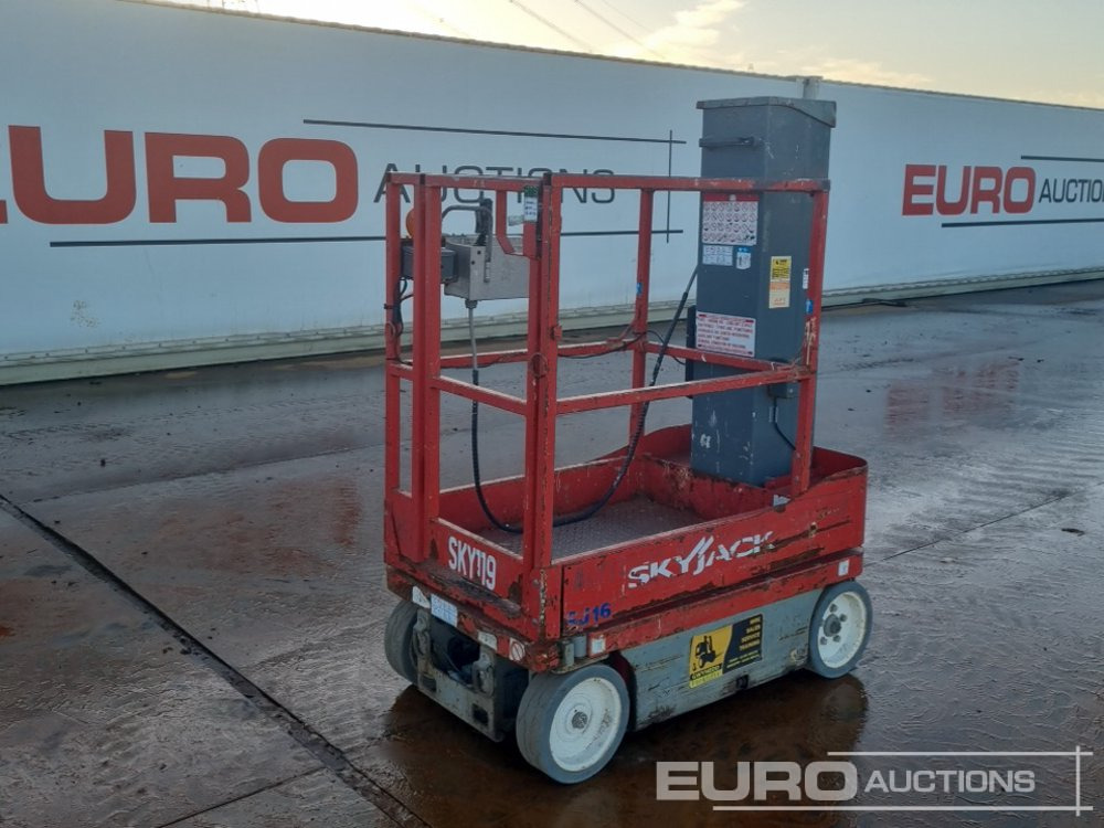 2012 SkyJack SJ 16 - Plataforma elevadora: foto 1 2012 SkyJack SJ 16 - Plataforma elevadora: foto 1