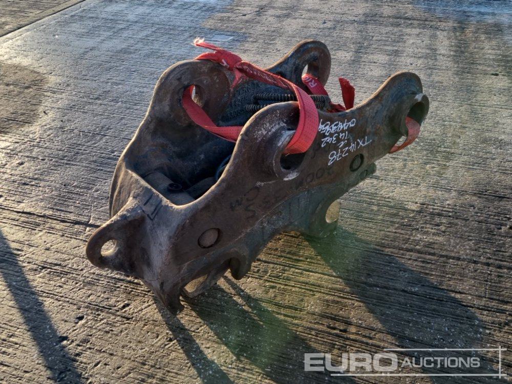 2013 Miller Hydraulic Double Lock Quick Hitch 80mm Pin to suit 20 Ton Excavator - Acoplamiento rápido: foto 5 2013 Miller Hydraulic Double Lock Quick Hitch 80mm Pin to suit 20 Ton Excavator - Acoplamiento rápido: foto 5