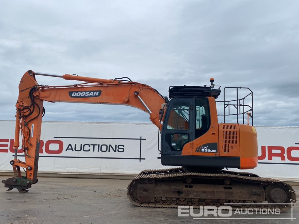 2014 Doosan DX235LCR - Excavadora de cadenas: foto 2 2014 Doosan DX235LCR - Excavadora de cadenas: foto 2