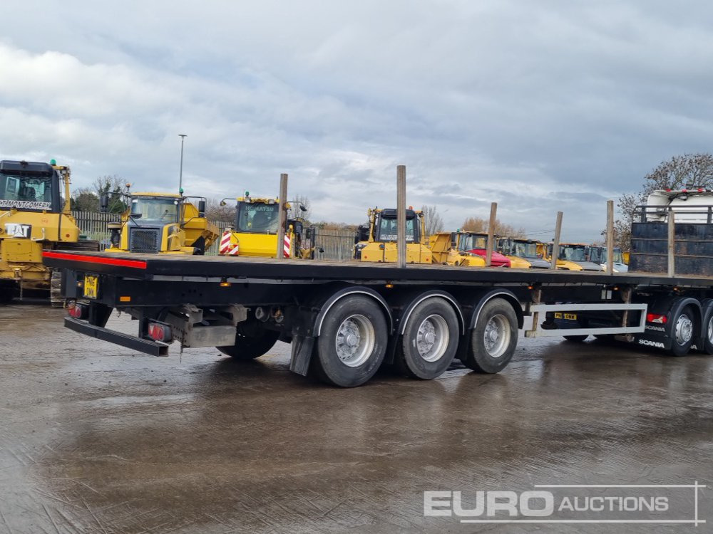 2014 SDC Tri Axle Flat Bed Trailer - Semirremolque plataforma/ Caja abierta: foto 5 2014 SDC Tri Axle Flat Bed Trailer - Semirremolque plataforma/ Caja abierta: foto 5