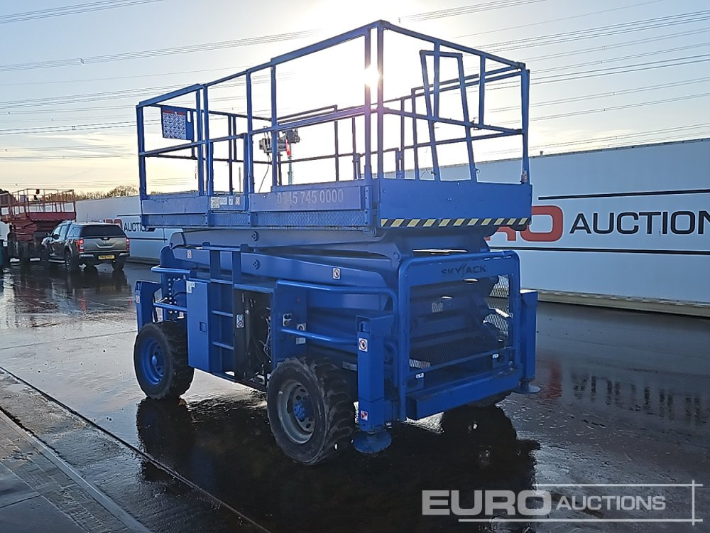 2014 SkyJack SJ8841 - Plataforma elevadora: foto 3 2014 SkyJack SJ8841 - Plataforma elevadora: foto 3