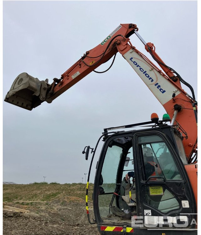 2015 Hitachi ZX135US-5B - Excavadora de cadenas: foto 5 2015 Hitachi ZX135US-5B - Excavadora de cadenas: foto 5