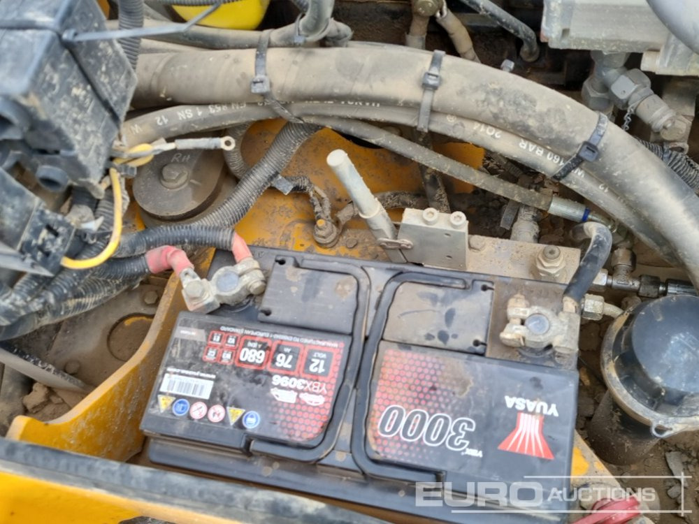 Rodillo 2015 JCB VMT380: foto 19