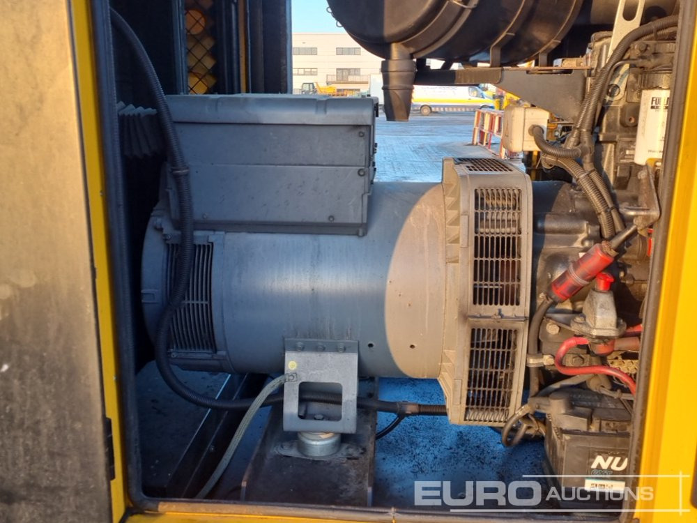 Generador industriale 2015 SDMO R165C3: foto 22 Generador industriale 2015 SDMO R165C3: foto 22