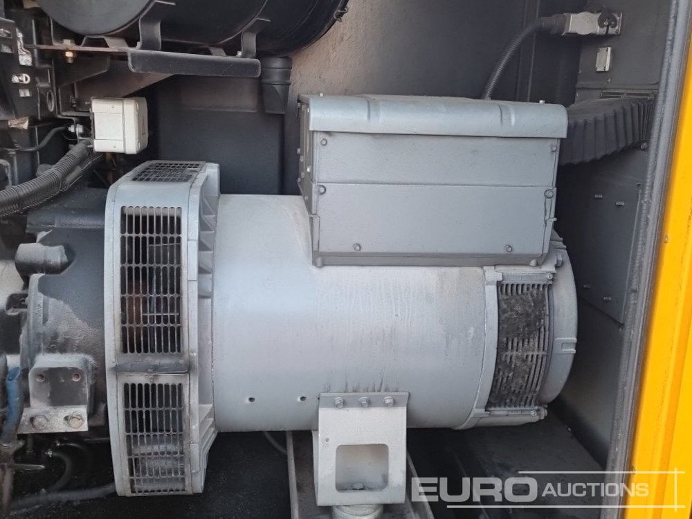 Generador industriale 2015 SDMO R165C3: foto 13 Generador industriale 2015 SDMO R165C3: foto 13