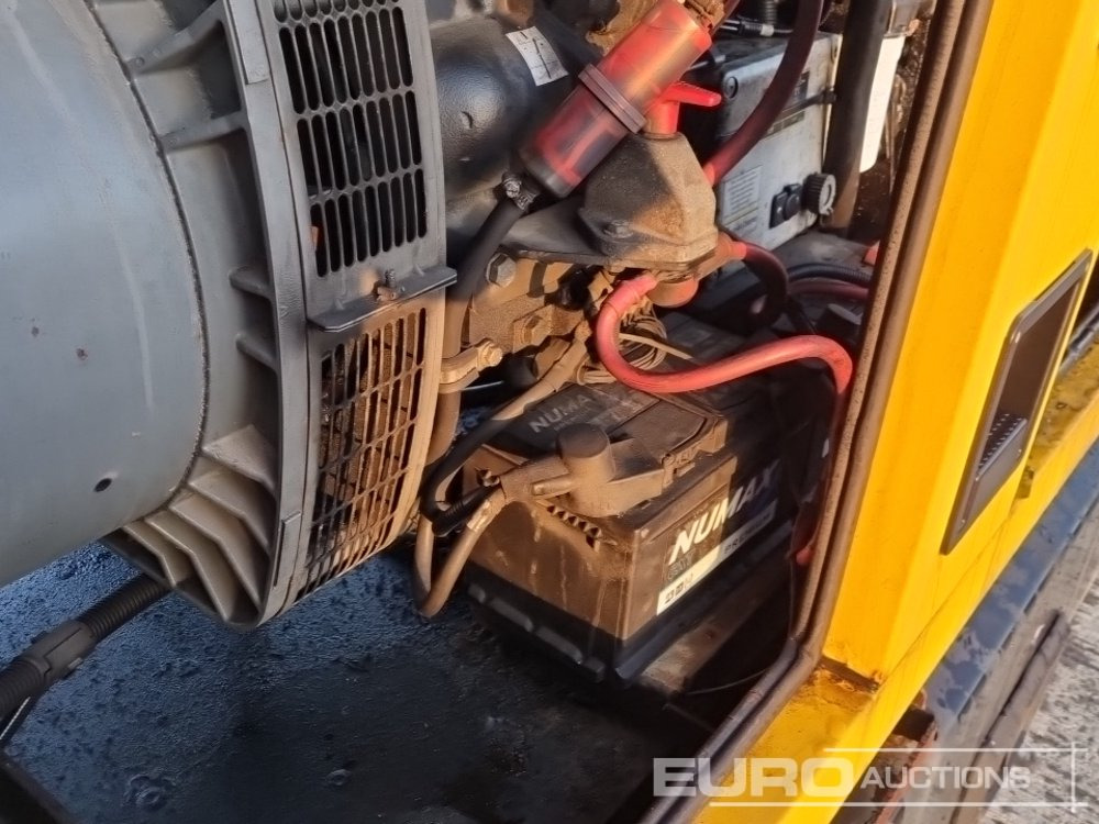 Generador industriale 2015 SDMO R165C3: foto 23 Generador industriale 2015 SDMO R165C3: foto 23