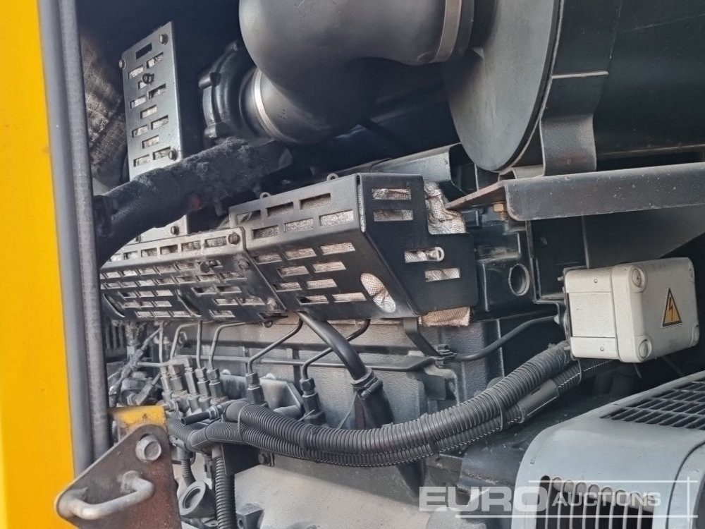 Generador industriale 2015 SDMO R165C3: foto 16 Generador industriale 2015 SDMO R165C3: foto 16