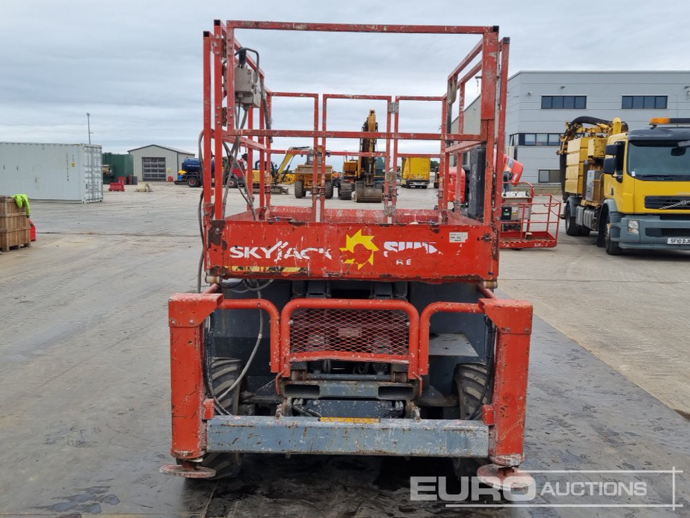 Plataforma elevadora 2015 SkyJack SJ6826RT: foto 8