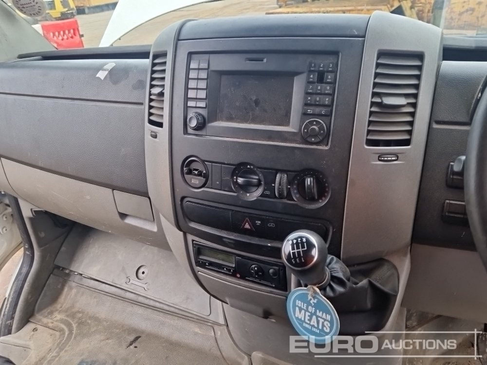 Furgoneta caja abierta 2015 Volkswagen Crafter: foto 28