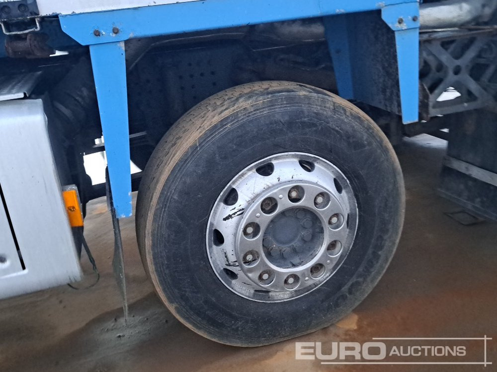 Camión volquete 2016 Mercedes Arocs 3240: foto 15