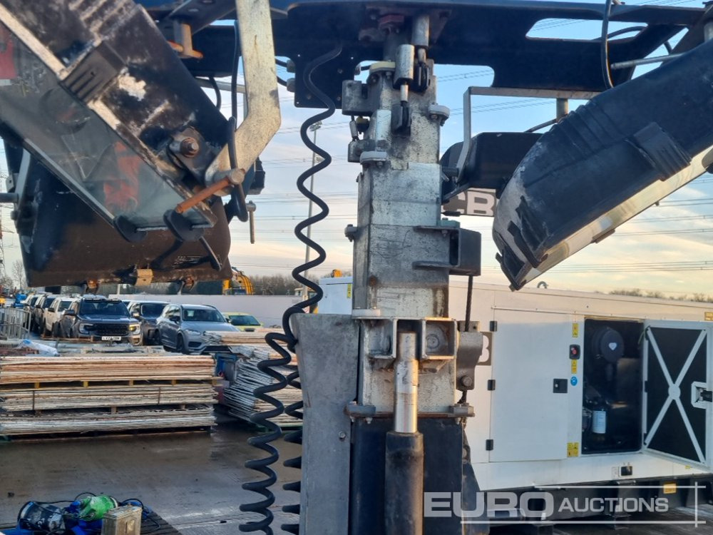 Torre de iluminación 2016 SMC TL-90: foto 21 Torre de iluminación 2016 SMC TL-90: foto 21