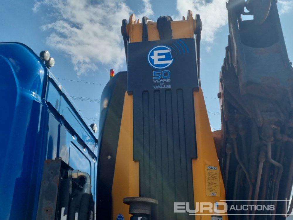 Camión caja abierta para transporte de equipos pesados 2016 Scania R490: foto 18