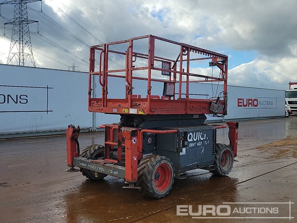 2016 SkyJack 4x4 Diesel Scissor Lift - Plataforma elevadora: foto 1 2016 SkyJack 4x4 Diesel Scissor Lift - Plataforma elevadora: foto 1