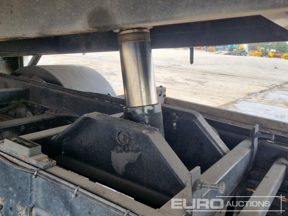 Camión volquete 2017 Mitsubishi Canter 7C15: foto 33