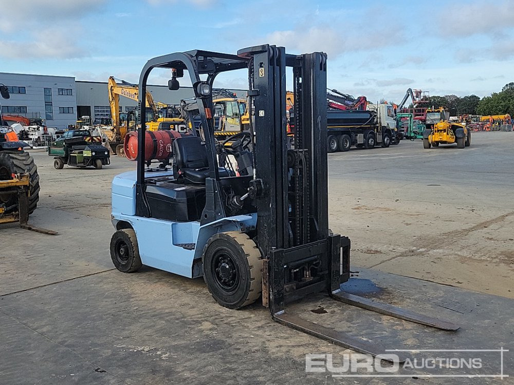 Carretilla elevadora 2017 Yale UT25P: foto 7