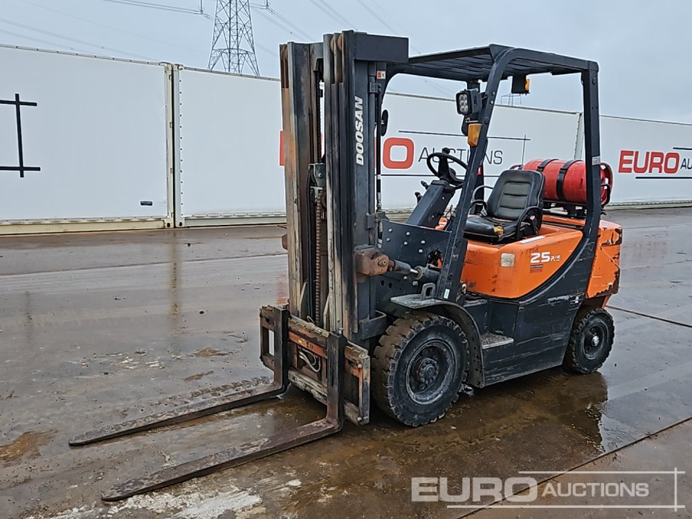 2018 Doosan G25GP - Carretilla elevadora: foto 1 2018 Doosan G25GP - Carretilla elevadora: foto 1