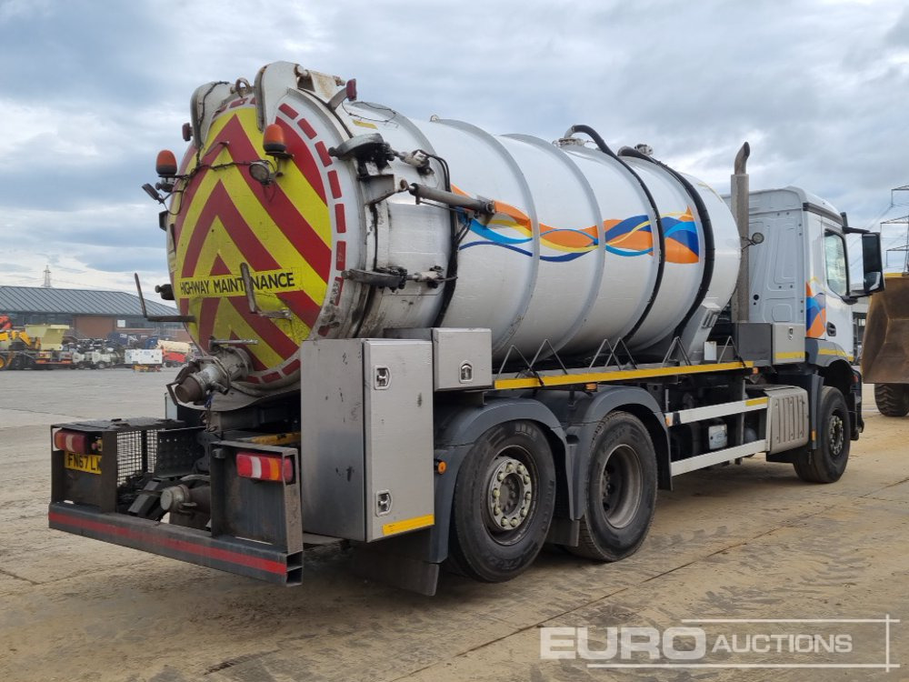 2018 Mercedes Arocs 2533 - Camión cisterna: foto 5 2018 Mercedes Arocs 2533 - Camión cisterna: foto 5