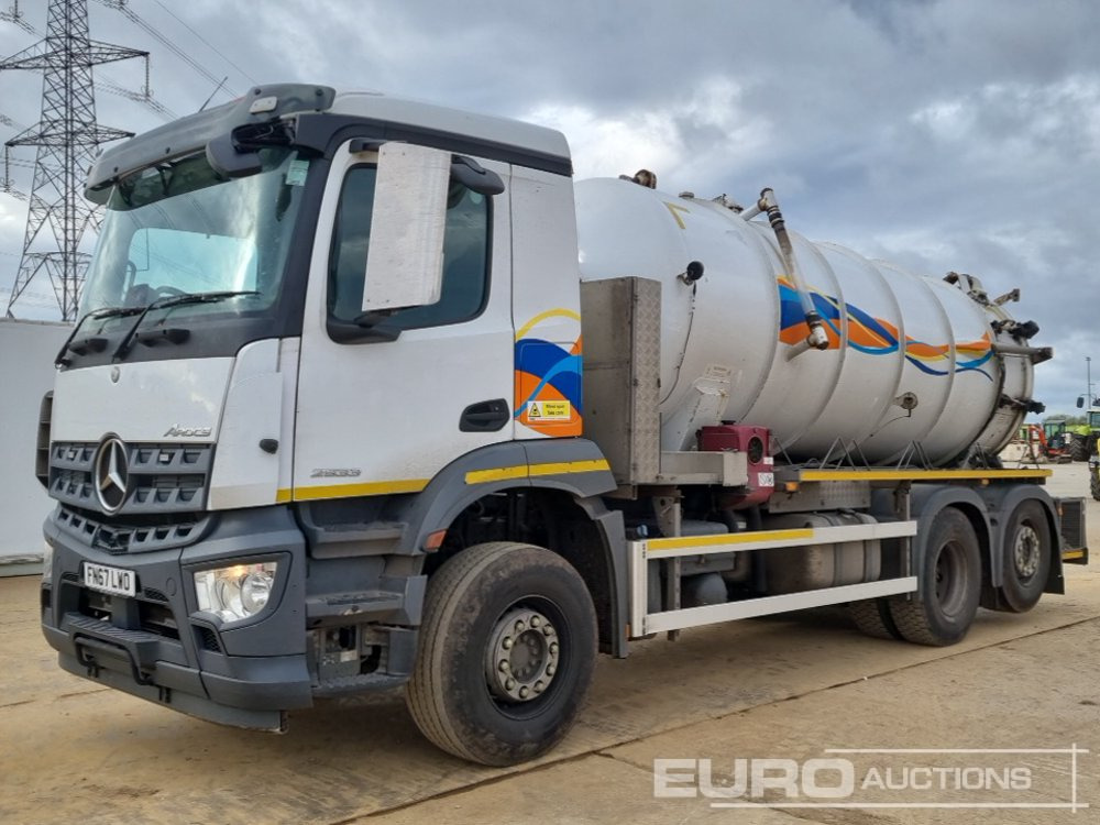 2018 Mercedes Arocs 2533 - Camión cisterna: foto 1 2018 Mercedes Arocs 2533 - Camión cisterna: foto 1