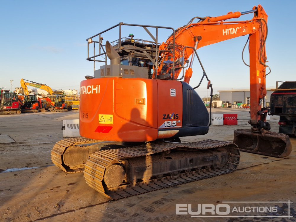 2019 Hitachi ZX135US-6 - Excavadora de cadenas: foto 5 2019 Hitachi ZX135US-6 - Excavadora de cadenas: foto 5