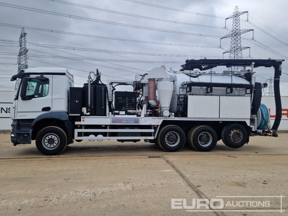 2019 Mercedes Arocs 3243 - Camión cisterna: foto 2 2019 Mercedes Arocs 3243 - Camión cisterna: foto 2