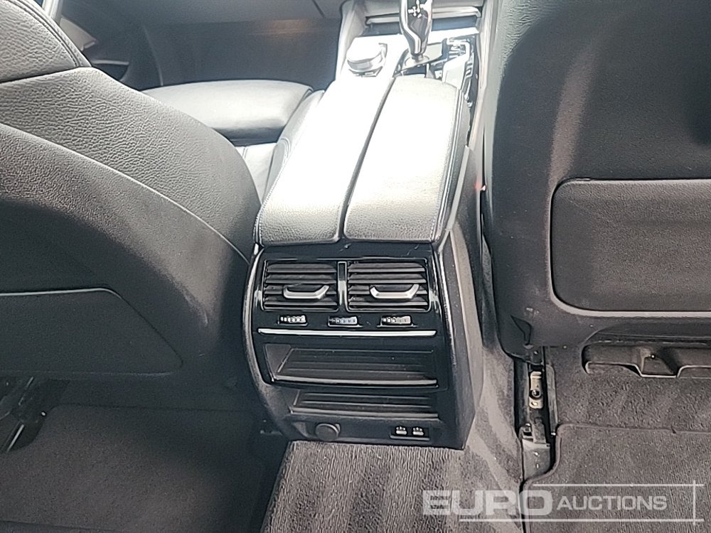 Coche 2020 BMW 520D M-Sport: foto 15 Coche 2020 BMW 520D M-Sport: foto 15