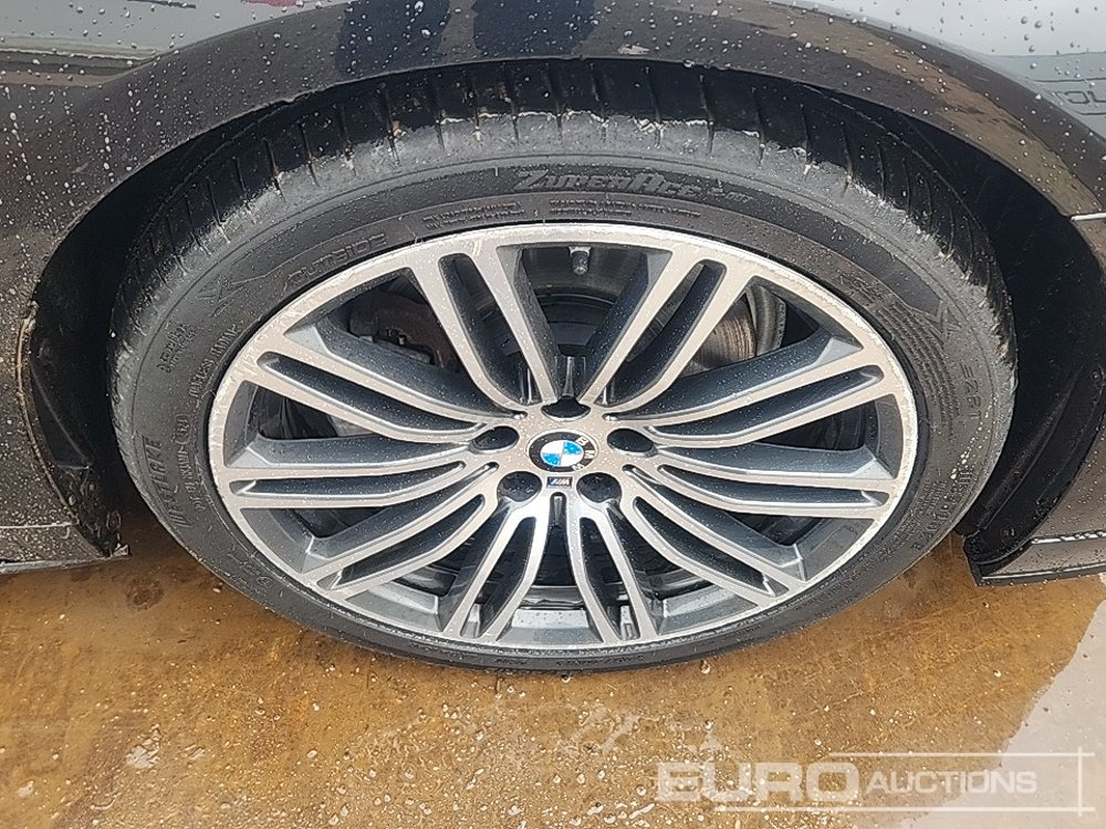 Coche 2020 BMW 520D M-Sport: foto 11 Coche 2020 BMW 520D M-Sport: foto 11