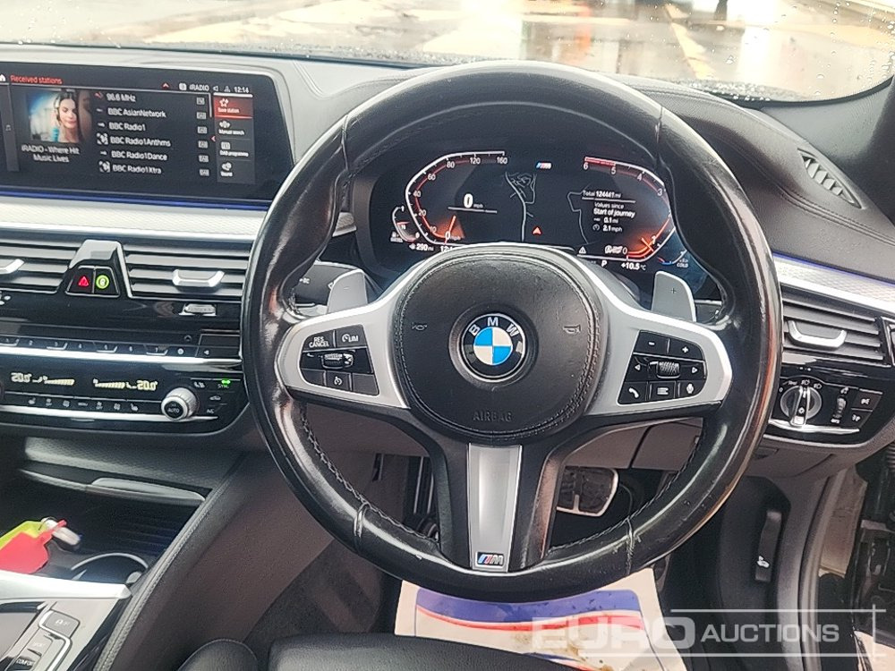 Coche 2020 BMW 520D M-Sport: foto 23 Coche 2020 BMW 520D M-Sport: foto 23