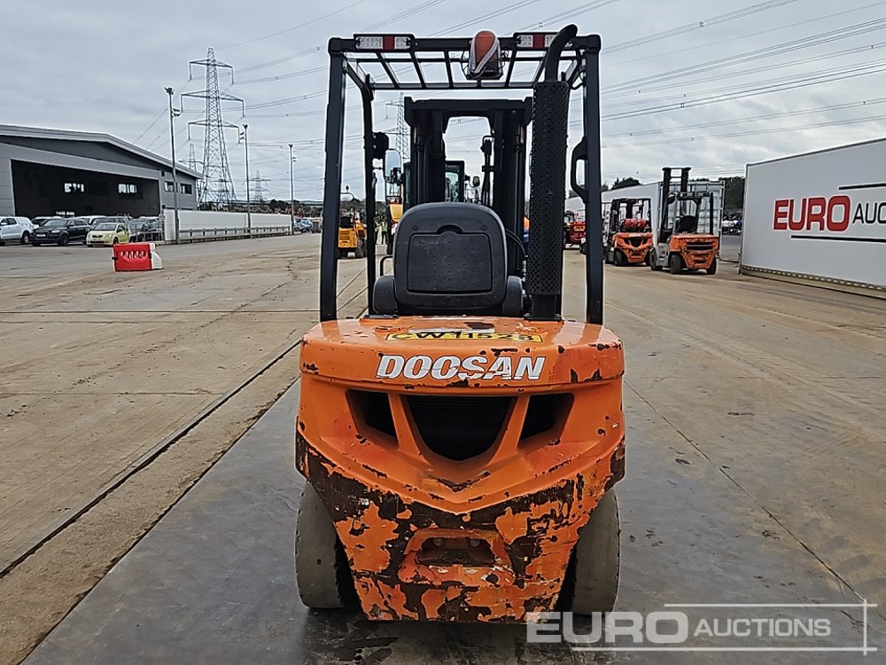 2020 Doosan D30GP - Carretilla elevadora: foto 4 2020 Doosan D30GP - Carretilla elevadora: foto 4
