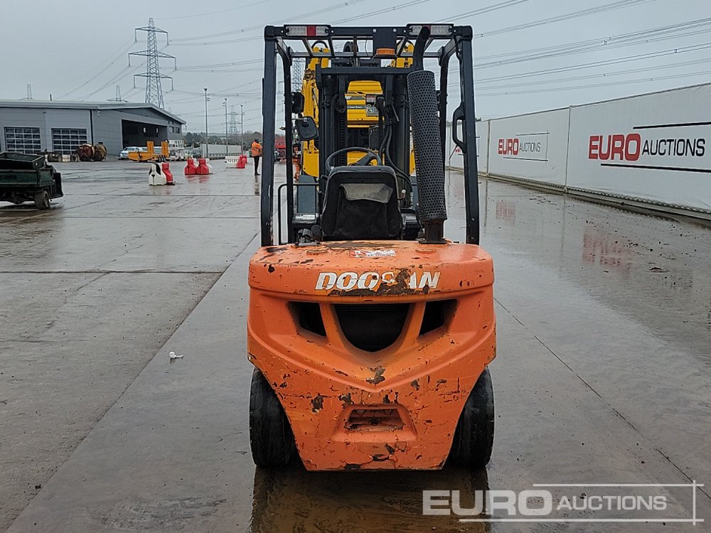 2020 Doosan D30GP - Carretilla elevadora: foto 4 2020 Doosan D30GP - Carretilla elevadora: foto 4