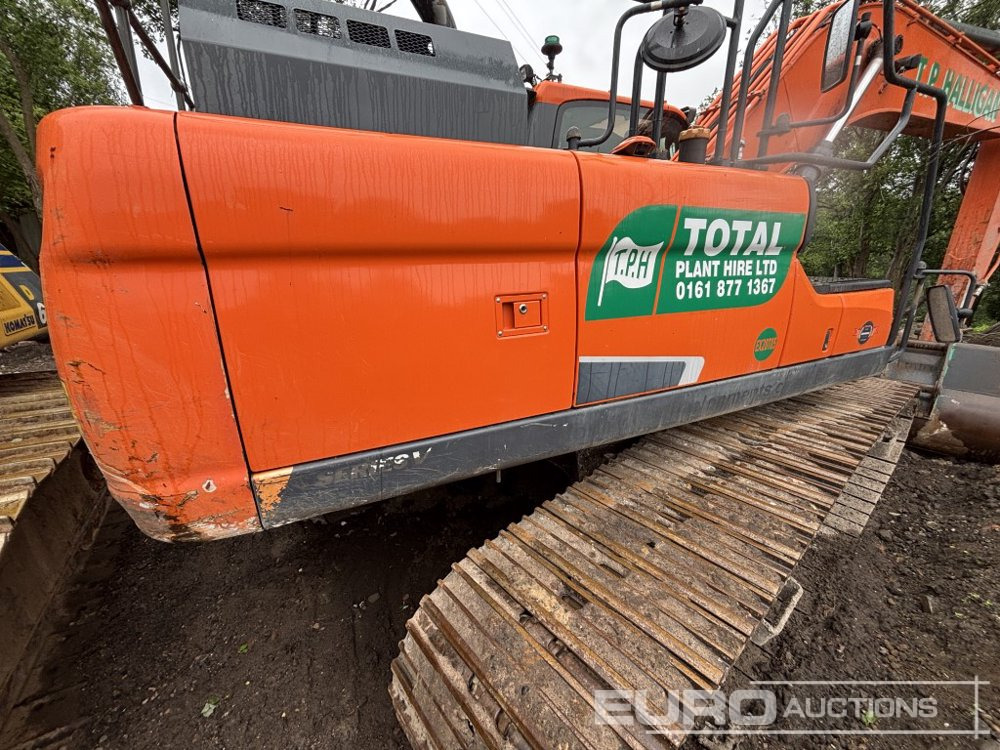 2020 Doosan DX225LC-5 - Excavadora de cadenas: foto 5 2020 Doosan DX225LC-5 - Excavadora de cadenas: foto 5
