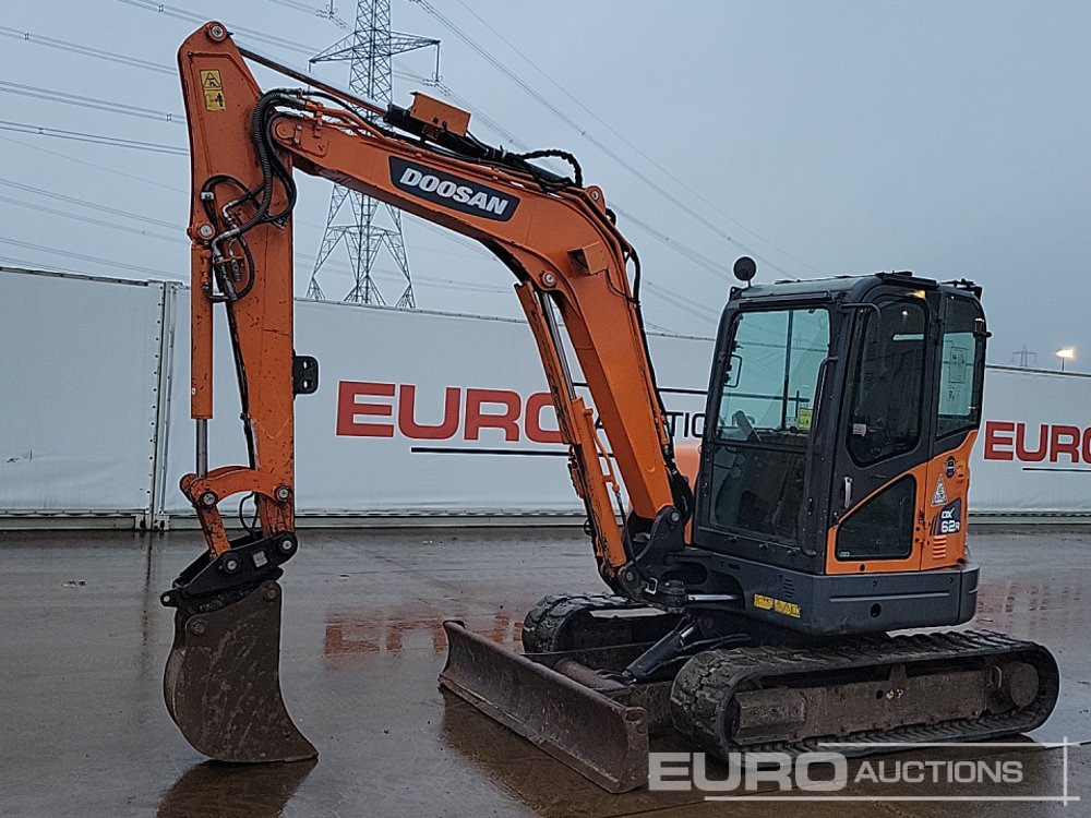 2020 Doosan DX62R-3 - Miniexcavadora: foto 1 2020 Doosan DX62R-3 - Miniexcavadora: foto 1