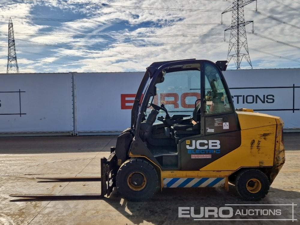 2020 JCB 30-19E - Manipulador telescópico: foto 2 2020 JCB 30-19E - Manipulador telescópico: foto 2