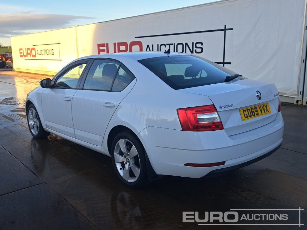 2020 Skoda Octavia - Coche: foto 3 2020 Skoda Octavia - Coche: foto 3