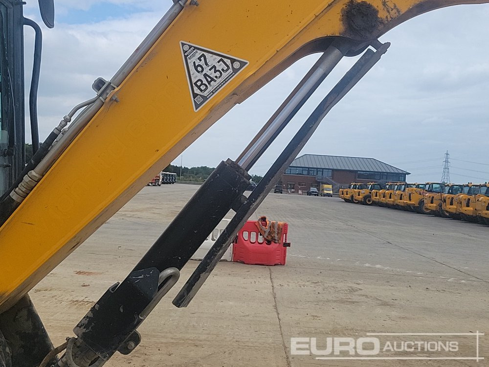 Miniexcavadora 2021 JCB 48Z-1: foto 24