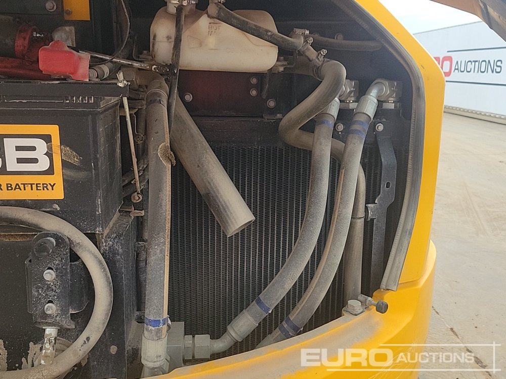 Miniexcavadora 2021 JCB 48Z-1: foto 38